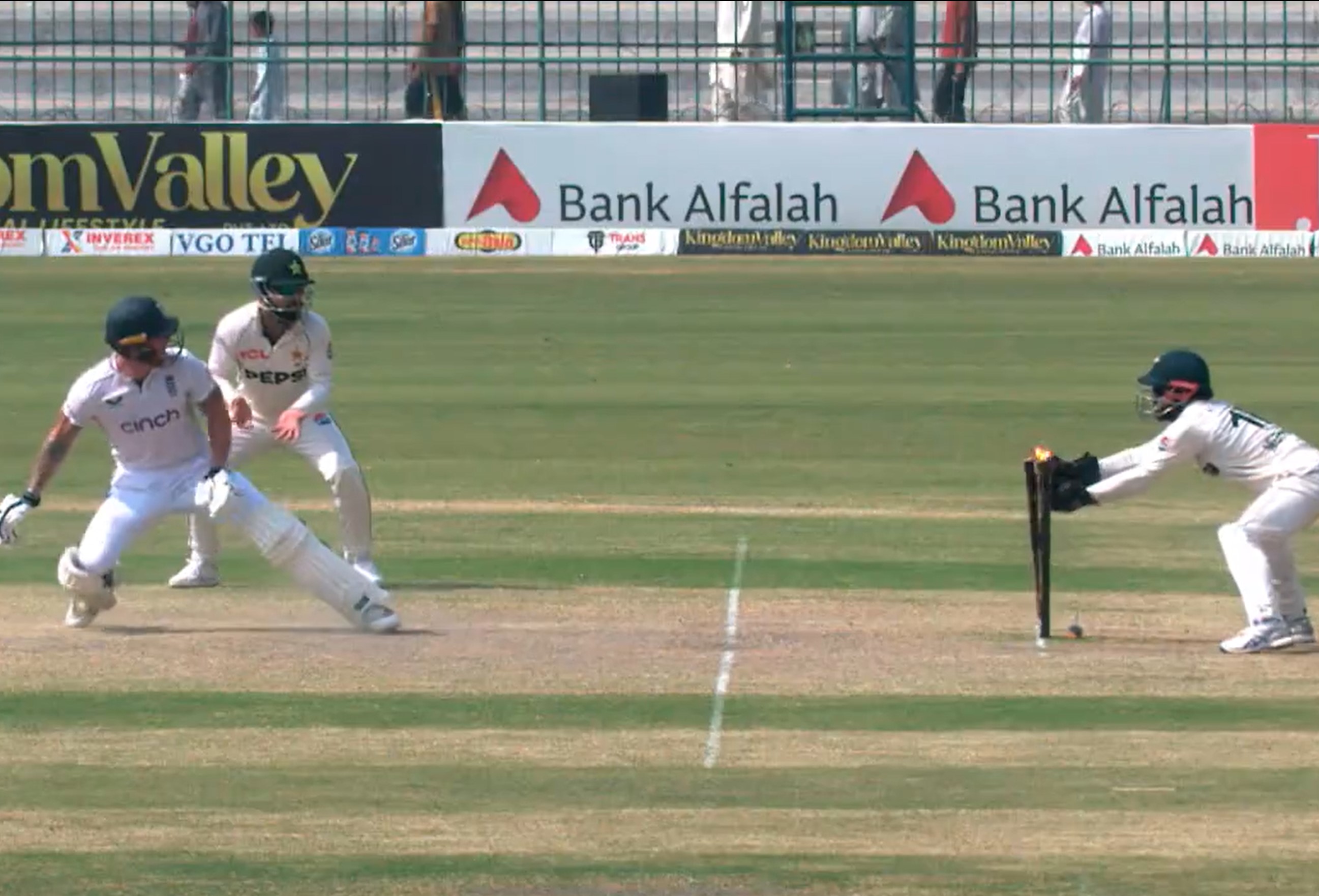 Ben Stokes got stumped for 37 runs | PCB X