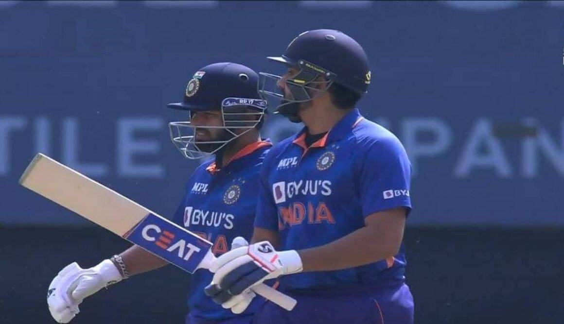 Manjrekar said that he'd love Pant to open with Rohit in T20 WC 2022 | Twitter Screengrab