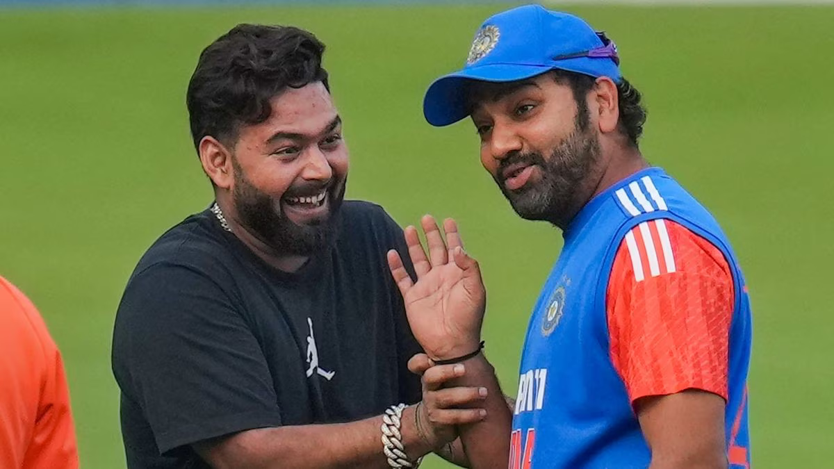 Rishabh Pant with Rohit Sharma | PTI