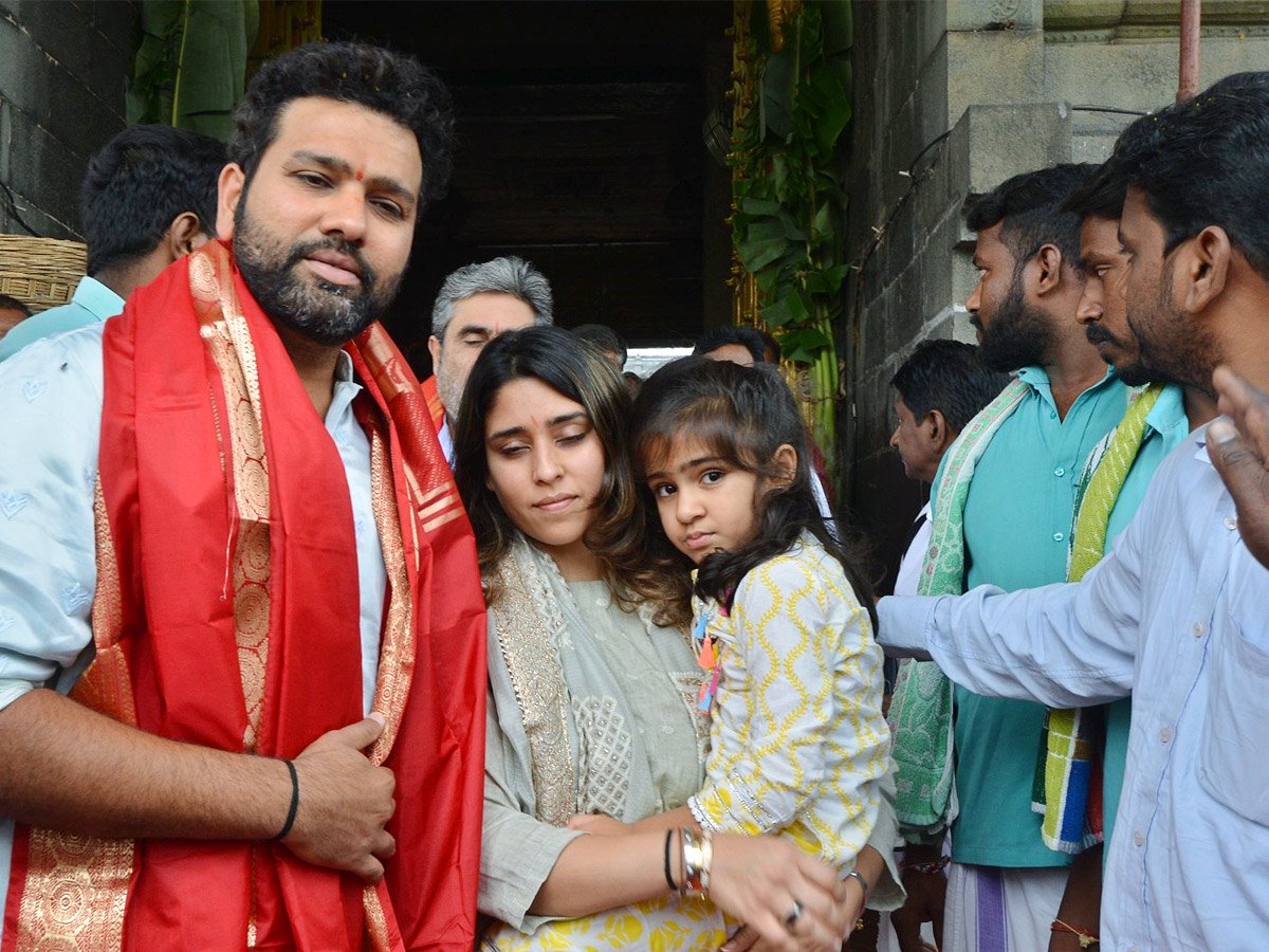 Rohit with Ritika and Samaira in Tirumala shrine | X