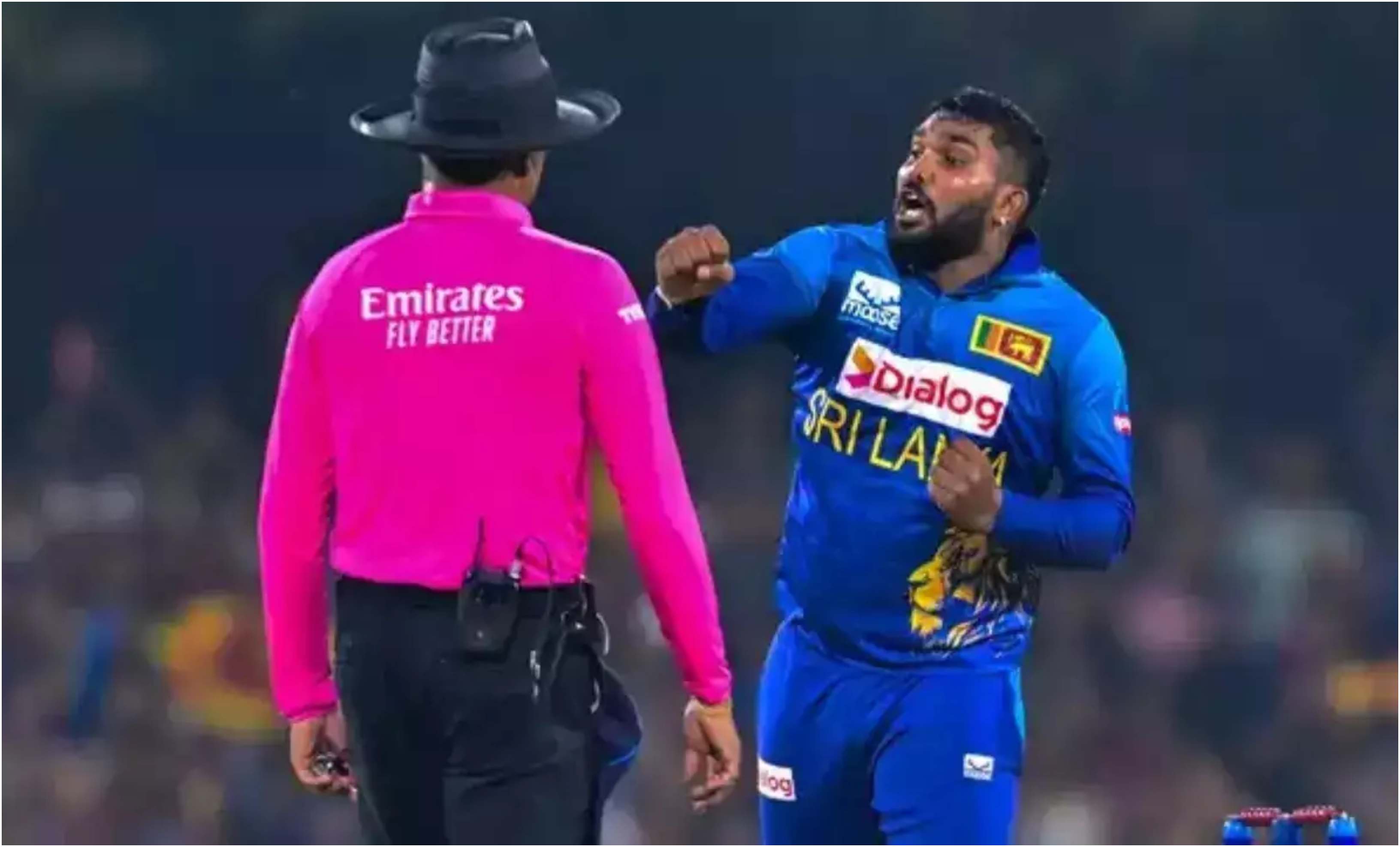 Hasaranga lashed out at umpire for his failure to call a no-ball | X