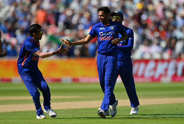 Bhuvneshwar Kumar earned the Player of the Match award | Getty