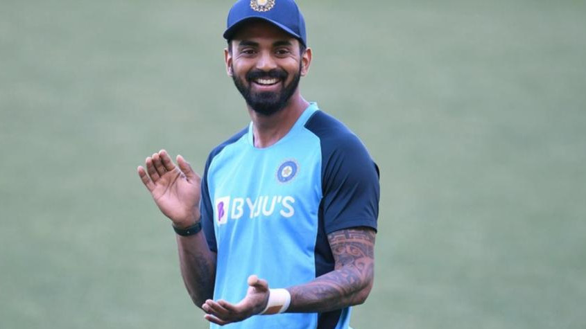 IND v ENG 2021: “Looking forward to England series,” KL Rahul says on his way to Chennai