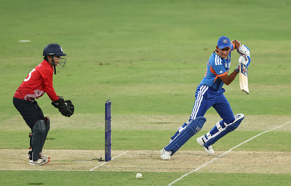 Harmanpreet Kaur in action against Thailand | Getty