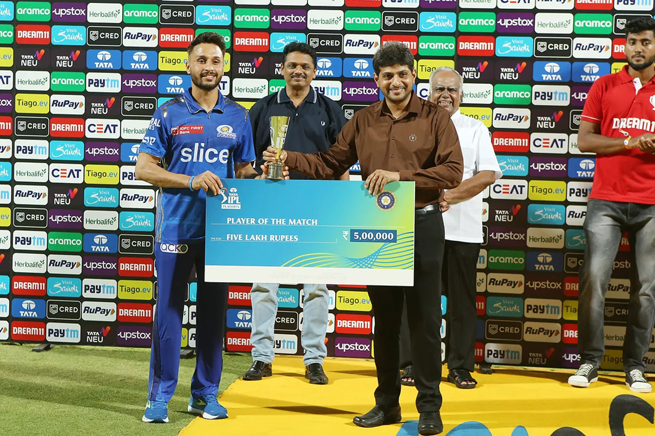 Akash Madhwal picked 5/5 for MI in IPL 2023 Eliminator vs LSG | BCCI-IPL