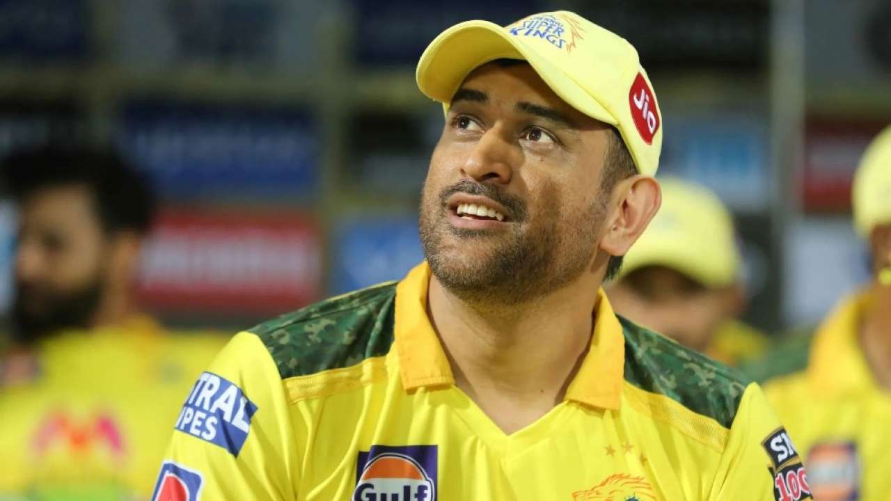 MS Dhoni will be seen in action when IPL 2021 returns to UAE in September | Twitter