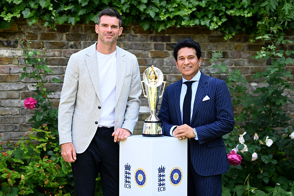 Sachin Tendulkar and James Anderson with the Anderson-Tendulkar Trophy | Getty