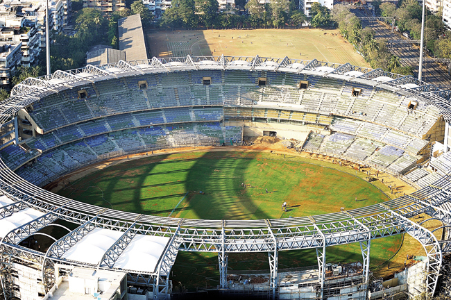 First game at Wankhede Stadium is scheduled on 10 April
