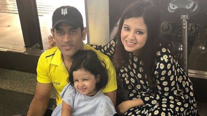 Sakshi Dhoni with MS Dhoni and Ziva | Instagram 