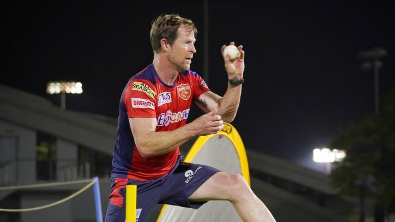 IPL 2022: Jonty Rhodes takes up dual responsibility of batting and fielding coach at PBKS