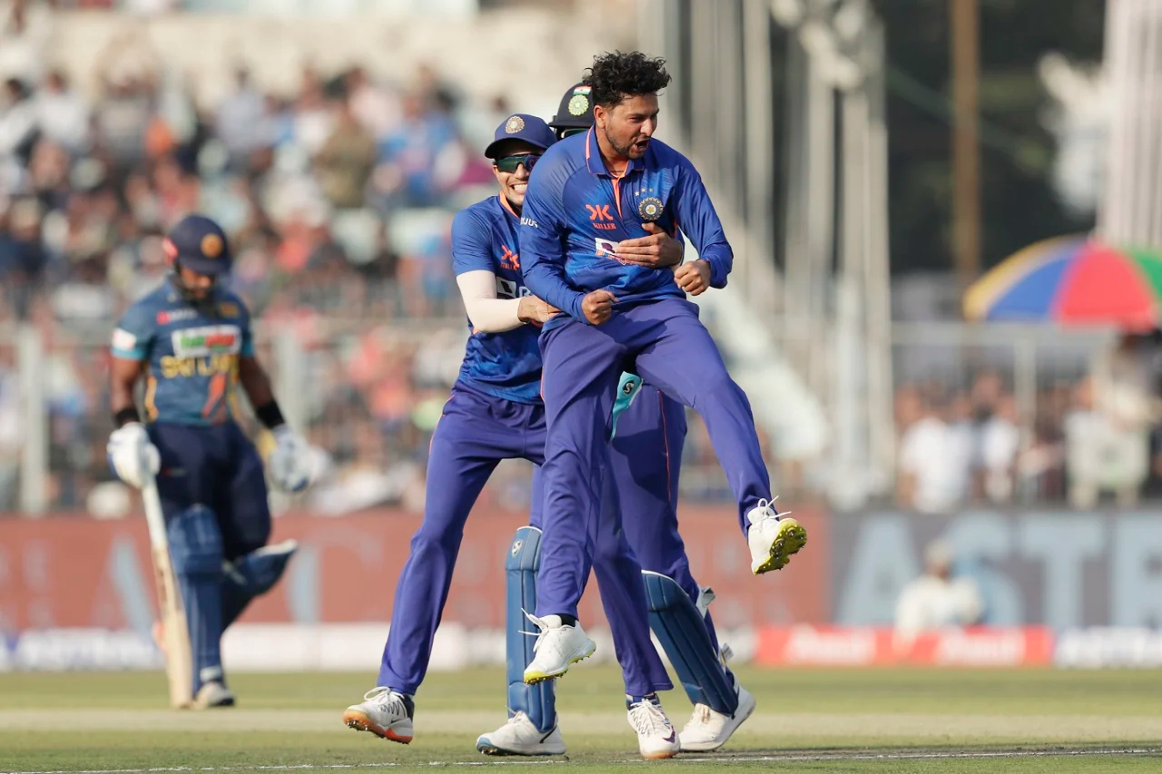 Kuldeep Yadav picked 3/51 including wicket of Shanaka for 2 runs | BCCI