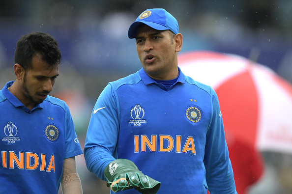 MS Dhoni and Yuzvendra Chahal | Getty