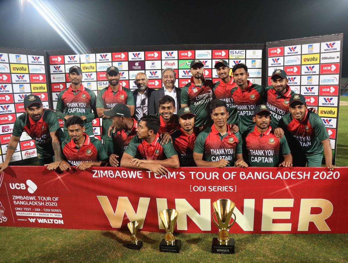 Bangladesh players poses with the trophy | BCB Twitter