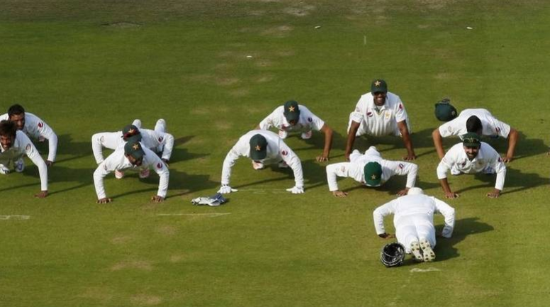 Pakistan player doing push-ups | Reuters