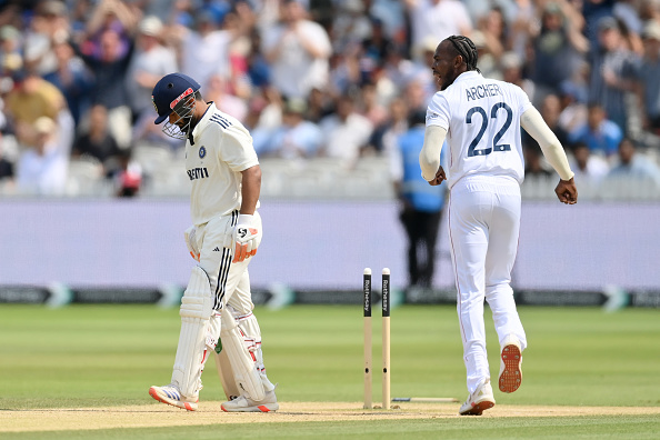 Jofra Archer giving send-off to Rishabh Pant | Getty
